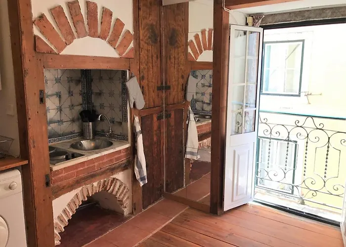 Bairro Alto Nest ליסבון